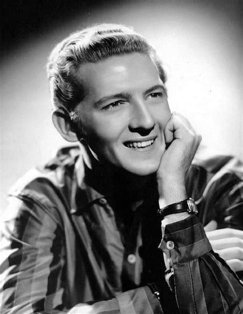 Jerry Lee Lewis .